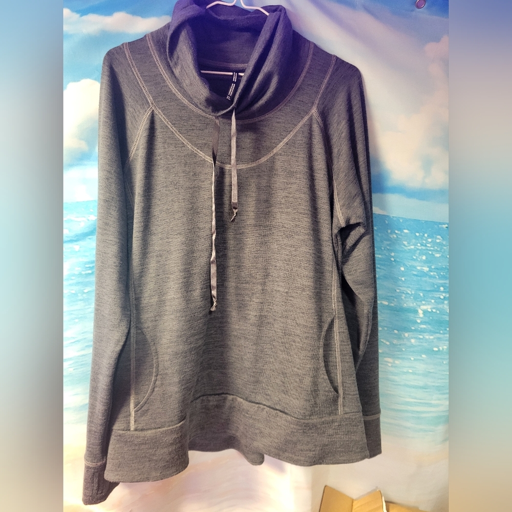 Kuhl Women's Cowl Neck Sweatshirt Gray Size XL